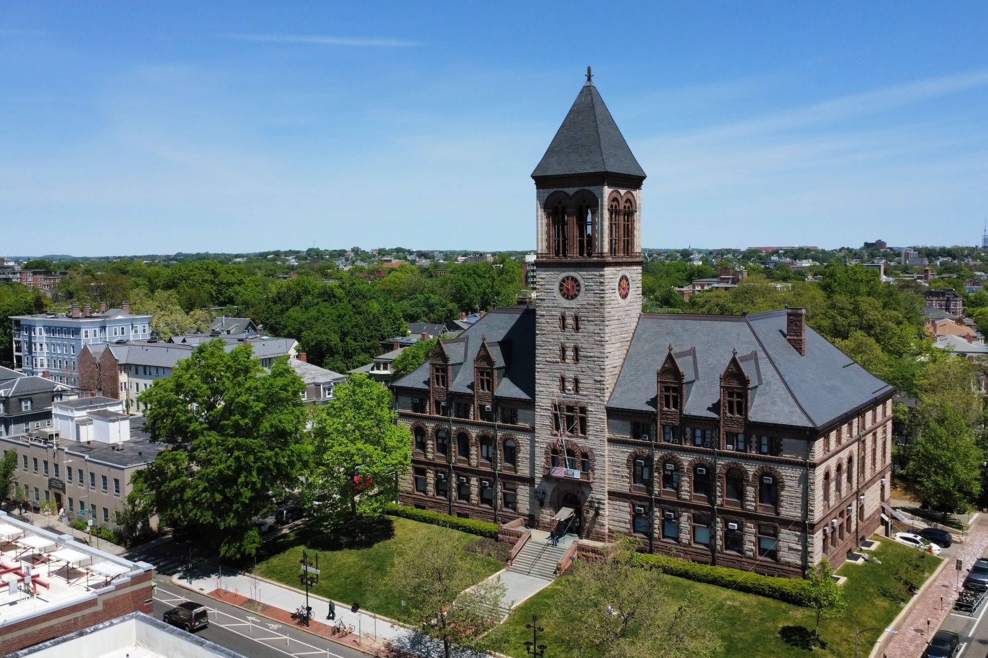 Cambridge City Council Passes Resolution Supporting Pro-Palestine Protesters at Harvard, MIT | News | The Harvard Crimson