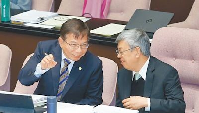 民怨燒滾滾 40％少數總統請接招 - 政治要聞