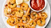 The Helpful Tip You Need To Know For Serving Shrimp With Dipping Sauce