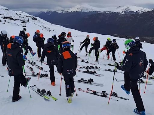 Una turista de 24 años murió mientras esquiaba en una de las pistas para profesionales de Las Leñas | Sociedad