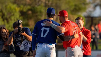 Angels' Mike Trout Still Keeps in Contact With Shohei Ohtani