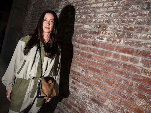 Alanis Morissette on life after 'Jagged Little Pill': 'I was really lonely'