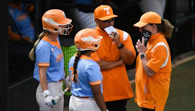 Auburn hires former Tennessee assistants to lead softball program