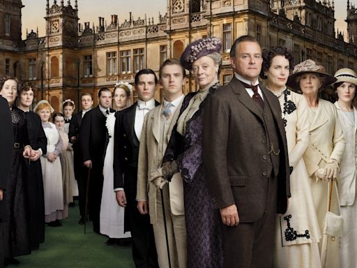 Downton Abbey 3 filming update as surprise cameo from TV star is revealed