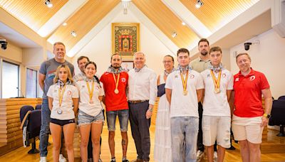 El Ayuntamiento felicita al Club Sportia por sus 17 medallas en el Campeonato de España