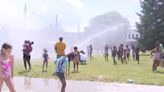 Benton Harbor kids keep cool at ‘spray and play’