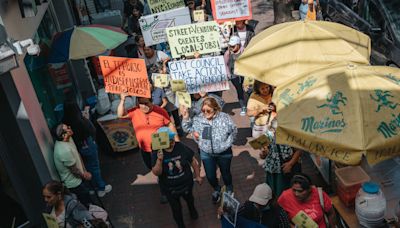 Can New York City Street Vendors Survive a Police Crackdown?