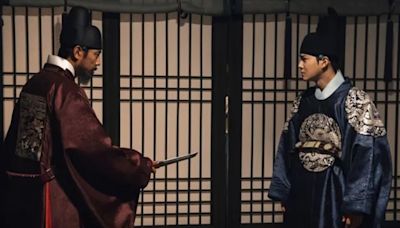 Missing Crown Prince Episode 14 Recap & Spoilers: Did EXO’s Suho Fall for Kim Joo-Heon’s Trap?