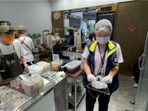 網紅開設飲品店驗出沙門氏桿菌 桃園市衛生局開罰 - 生活