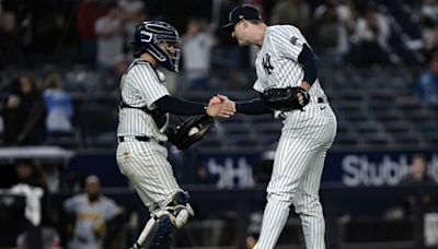 Yankees end regular season with 6-4 win over Pirates