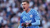 Millwall sign goalkeeper Roberts on free transfer