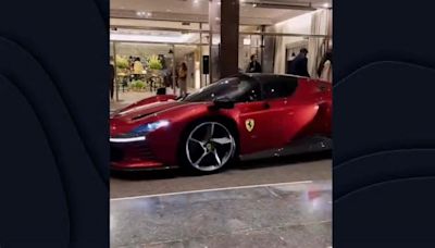 El impresionante nuevo Ferrari de Cristiano valorado en tres millones