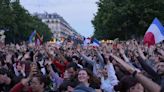 Na França, esquerda vence eleições e freia ascensão da direita radical com ajuda do centro