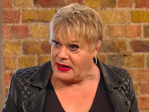 Eddie Izzard explains how fear made her learn to be a pilot