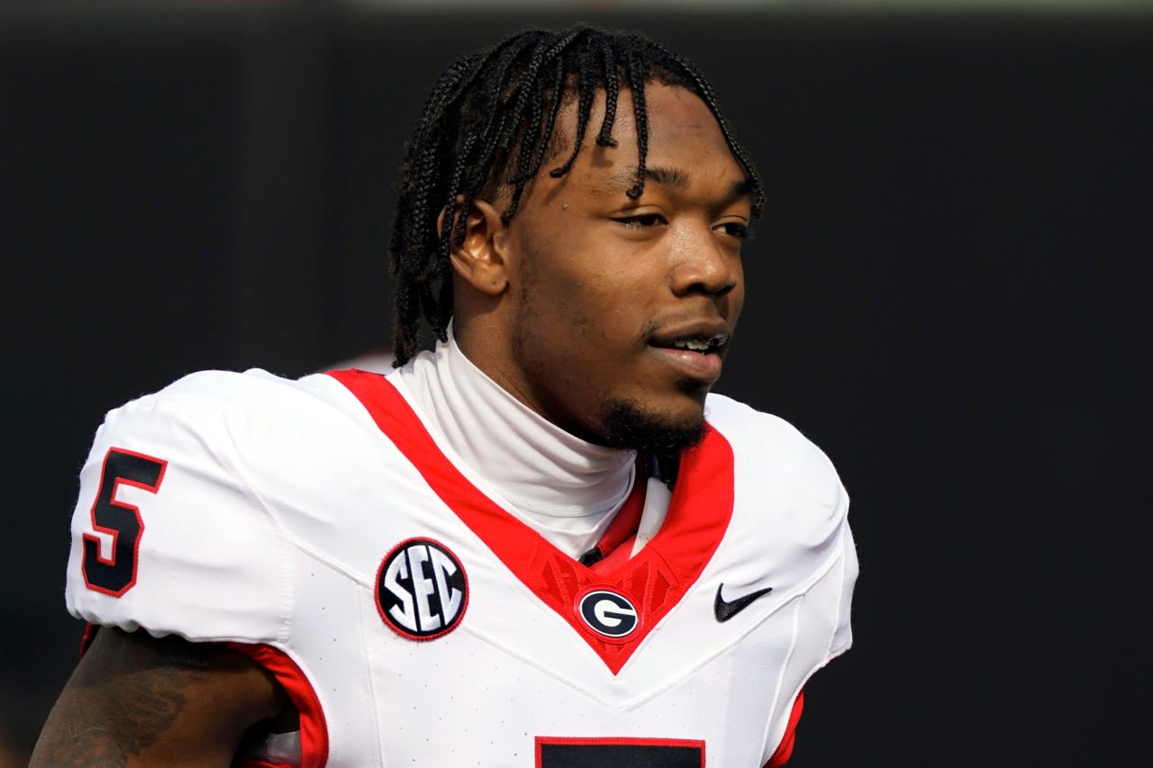 Georgia wide receiver Rara Thomas suspended following arrest on cruelty to children, battery charges