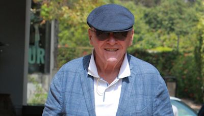 Sir Anthony Hopkins spotted dining at famous Malibu hotspot