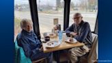 Western Pa. couple celebrates 75th anniversary of 1st date at same restaurant, table