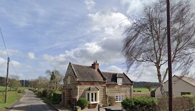 Extension plan for historic Grade II listed gate house near follies is rejected