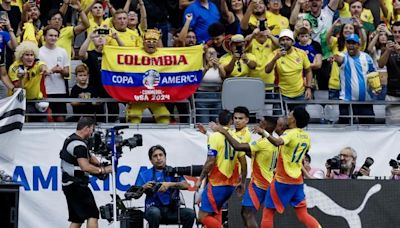 Colombia goleó a Panamá y avanza a semifinales en la Copa América