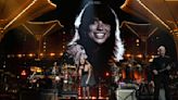 Olivia Rodrigo, Sara Bareilles Salute Carly Simon During Rock Hall of Fame Induction