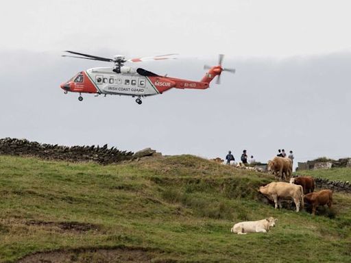 Search for young boy missing at Cliffs of Moher suspended due to dangerous conditions