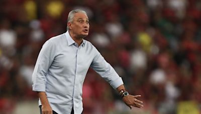 Tite explica Pedro no banco de reservas na vitória do Flamengo contra o Atlético-MG: 'Não sou maluco, ele ia estourar'