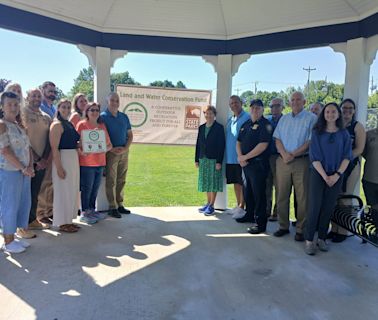 Senator Shaheen visits City of Somersworth Jules Bisson Park