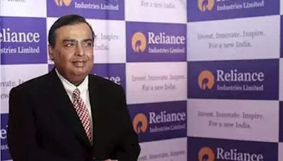 Why Mukesh Ambani can't ignore a new consumer habit - ET Retail