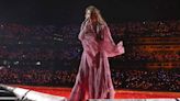 Taylor Swift Wraps Up Nashville Show Past 1:30 a.m., in Driving Rain, After Long Lightning Delay: ‘We All Look Like River Otters’