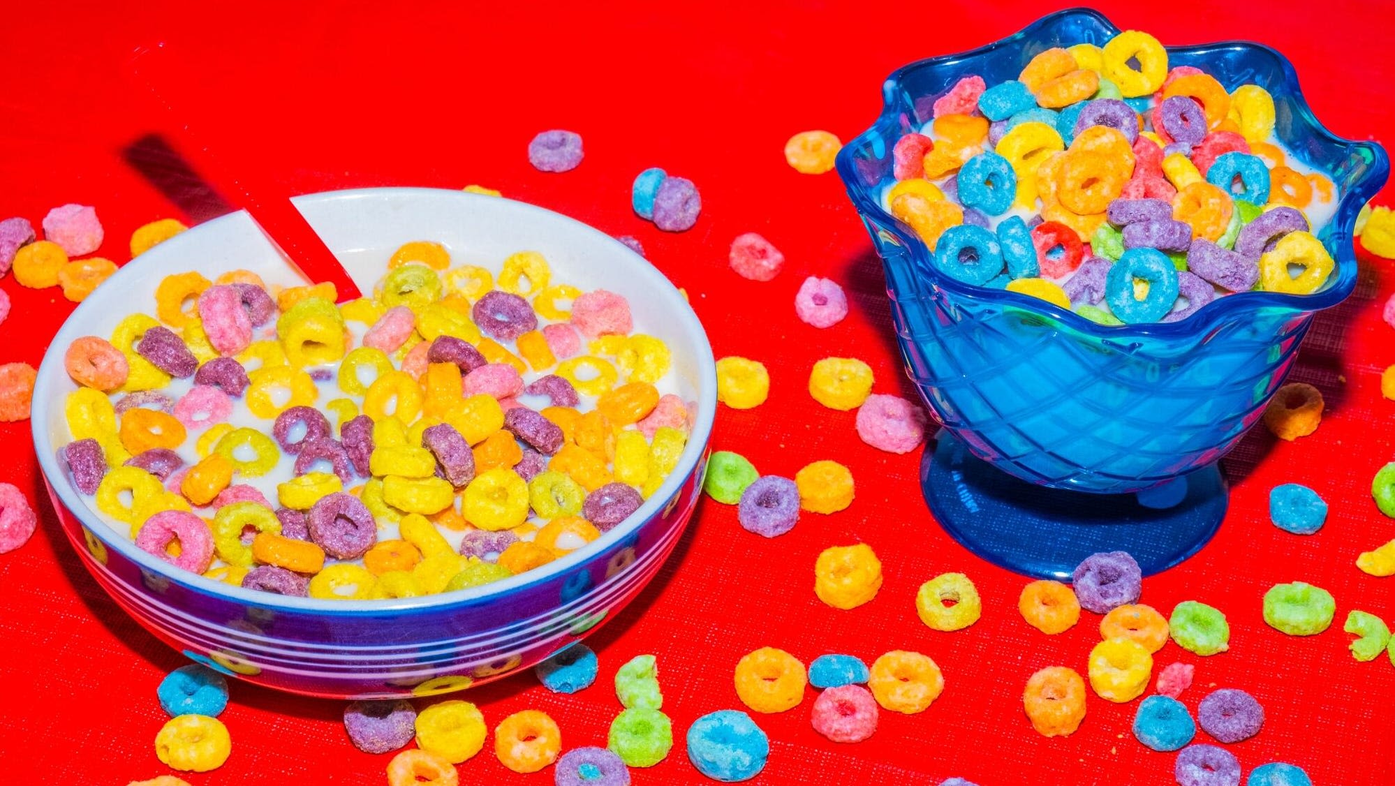 A hill to dye on? Kellogg resists giving up bright Froot Loop colors amid new regulations