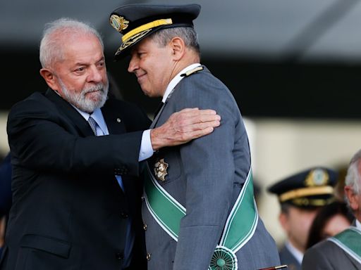 Opinião | Aos “amigos”, tudo: entra a Comissão de Mortos e Desaparecidos, sai da pauta a previdência militar