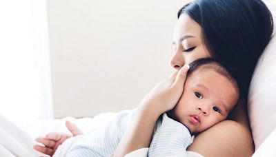 Relax, Enjoy and Breathe in That New Baby Smell—Here Are 150 New Mom Quotes