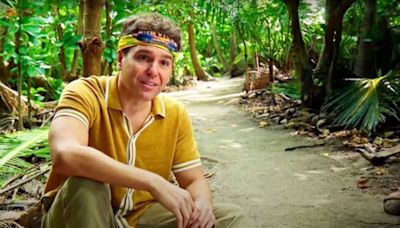 Former White House Staffer Jon Lovett Shown in ‘Survivor’ Season 47 Teaser