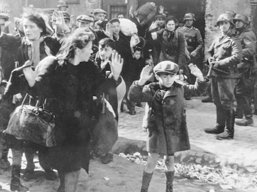 'The Holocaust is inside you': Remembering the Warsaw Ghetto Uprising on Yom HaShoah