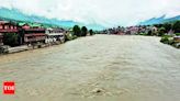 Heavy Rain and Flash Flood Disrupt Life in Himachal Pradesh | Shimla News - Times of India