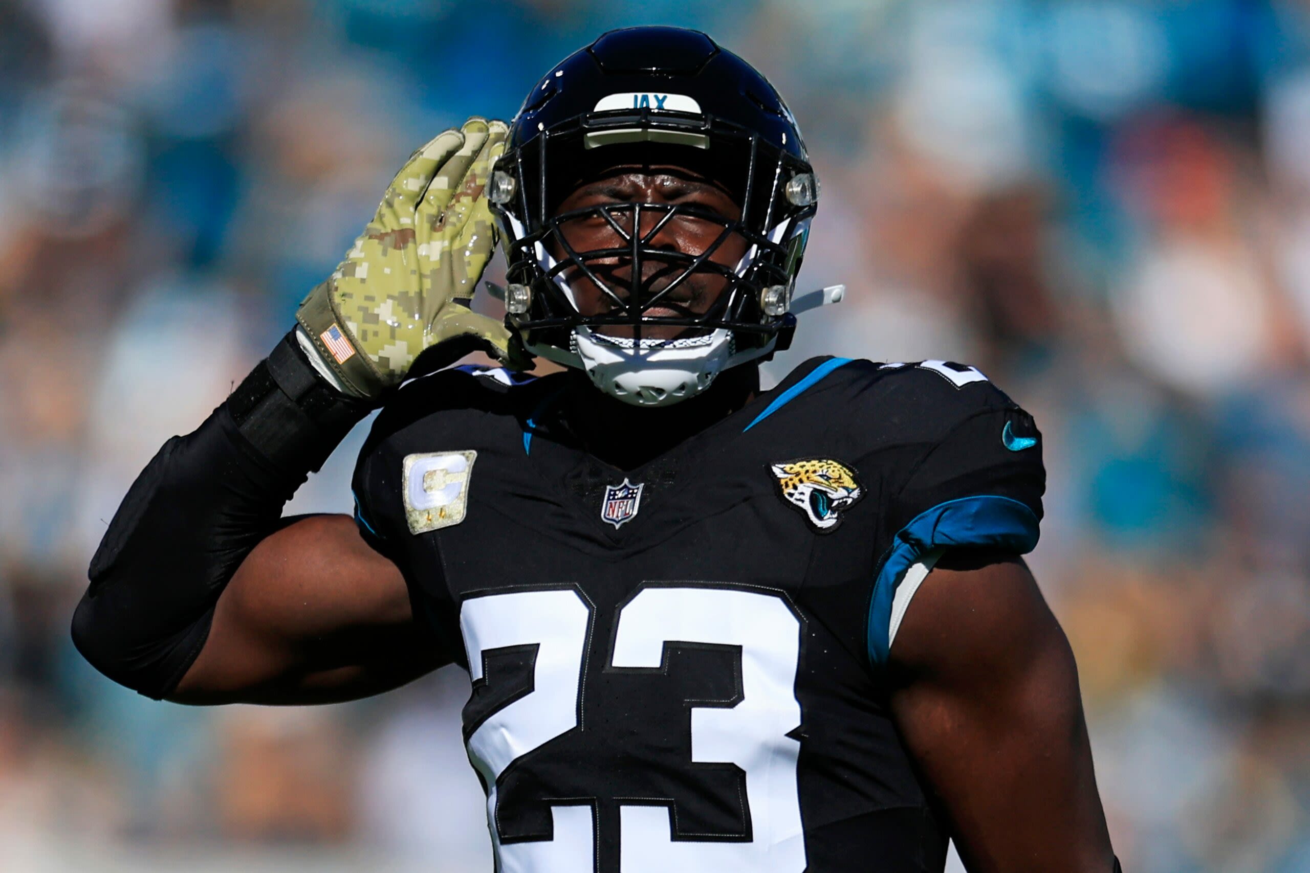 NFL personnel votes Jaguars’ Foyesade Oluokun among top 10 LBs