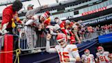 Chiefs-Raiders prediction: 2 factors that make a Kansas City-Las Vegas pick difficult