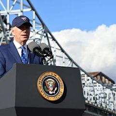 Biden visits Kentucky with McConnell to highlight funding for aging bridge