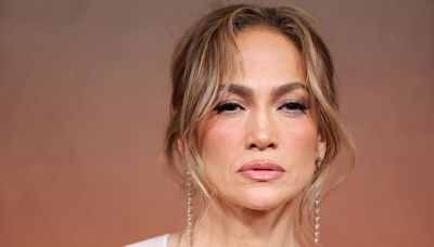 J.Lo’s on a Boat in Italy Sans Ben Affleck