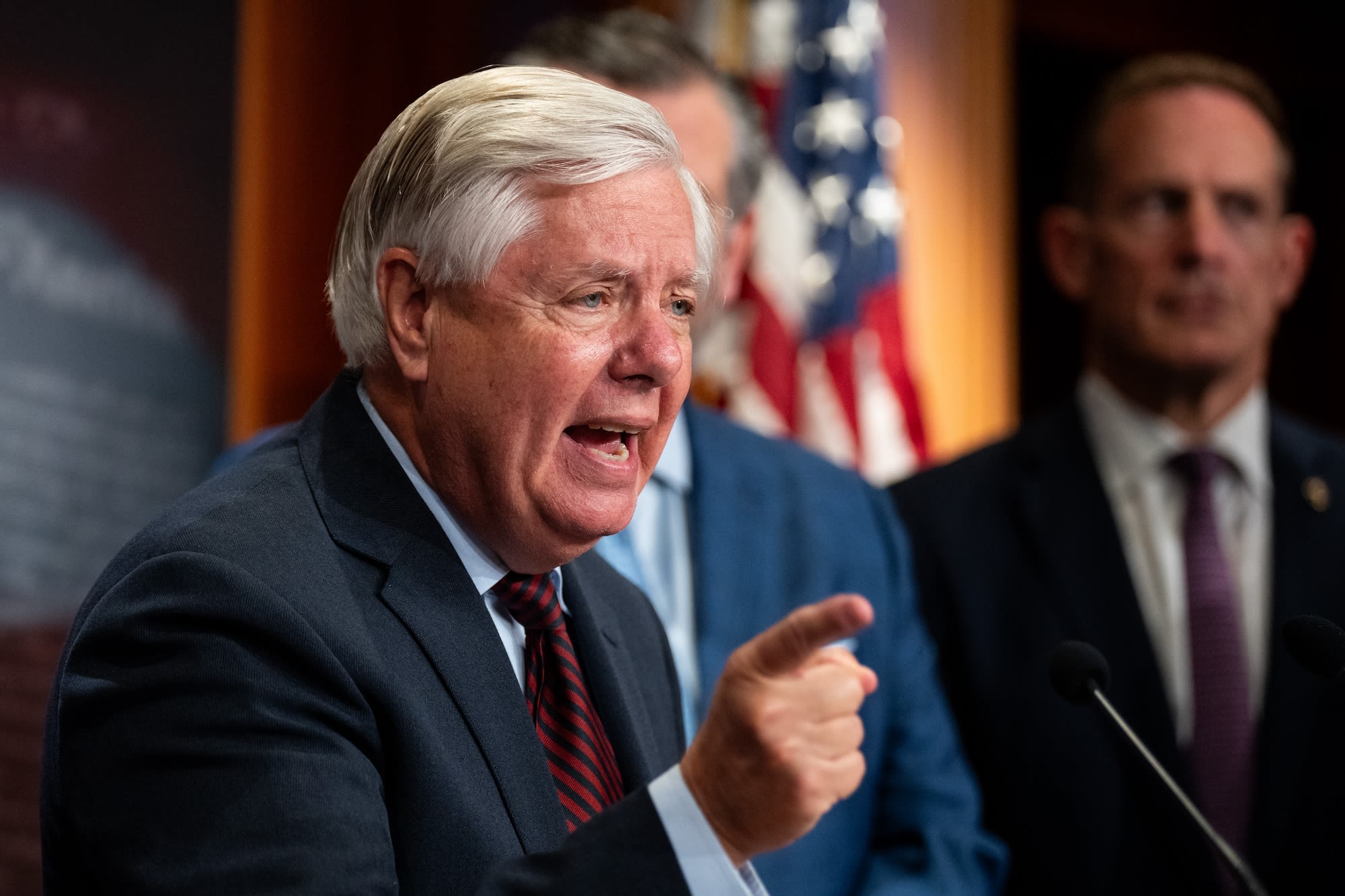 Lindsey Graham Claims Biden’s Student Loan Relief Is ‘Beyond Dangerous’