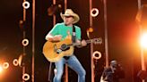 Country star Jason Aldean dashes off stage with heatstroke mid-song, ending concert