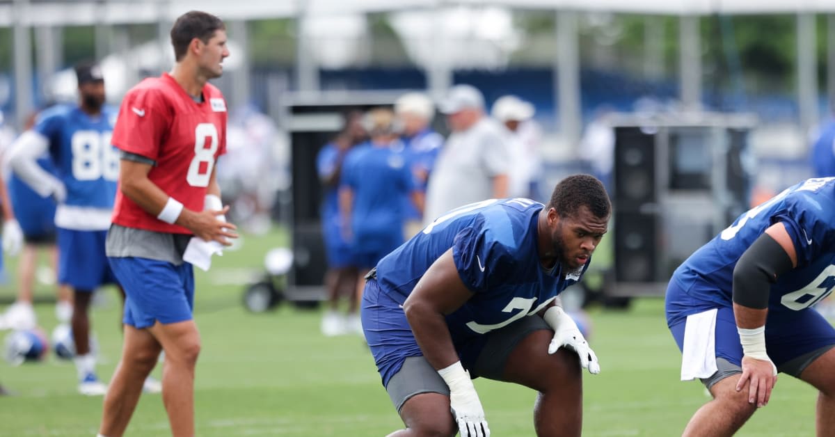 Giants Offensive Line Depth Chart: Where Do Neal, Runyan Stand at OTAs?