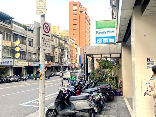 北市1544處人行道過窄 5個月零改善