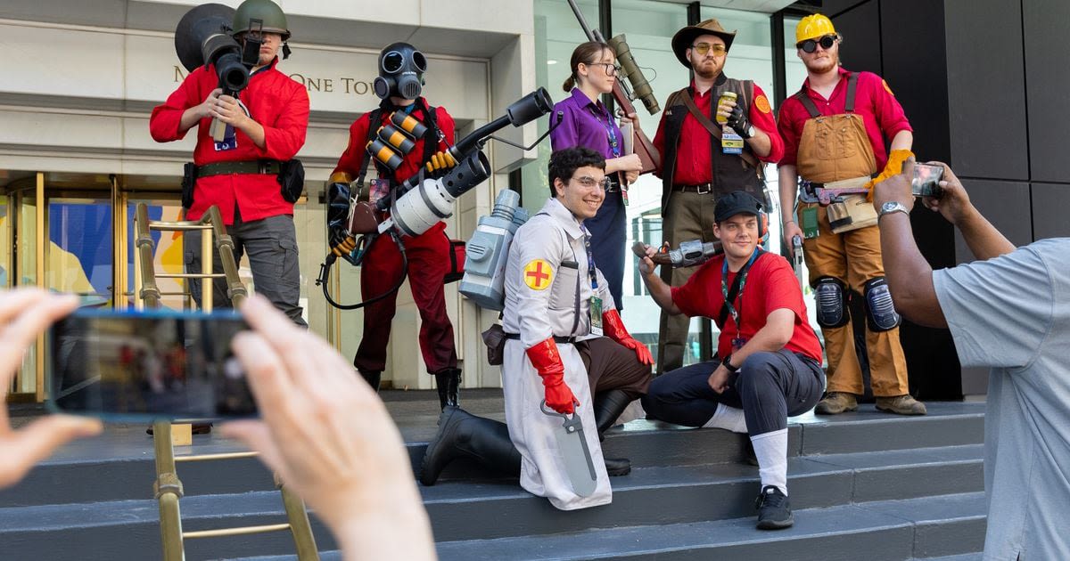 Dragon Con’s popular costumes predict what to expect this Halloween