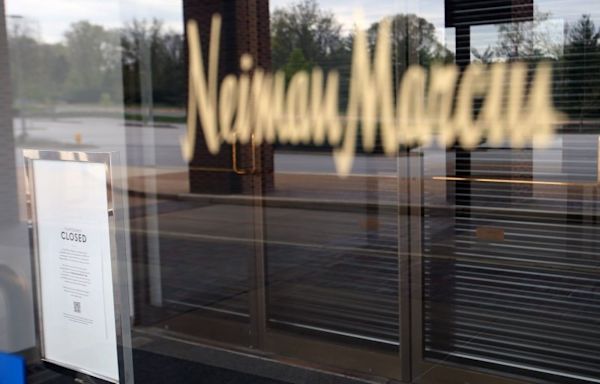 Saks Fifth Avenue parent company buys Neiman Marcus chain in $2 billion deal