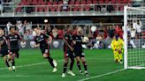 Klich nets equalizer for DC United in 2-2 draw after red cards on Toronto FC’s Bernardeschi, Gomis - WTOP News