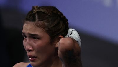 拳擊黃筱雯滑倒遭誤判哽咽泛淚 巴黎奧運16強止步