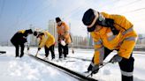 Snow, ice disrupt trips home for millions of Chinese ahead of Spring Festival