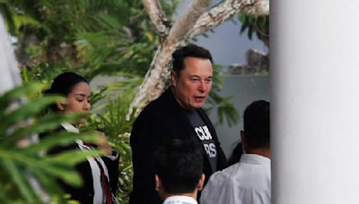 Elon Musk arrives in Indonesia's Bali to launch SpaceX's Starlink internet service