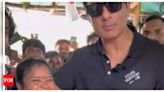 Sonu Sood meets viral Hyderabadi food stall owner Kumari Aunty | Hindi Movie News - Times of India